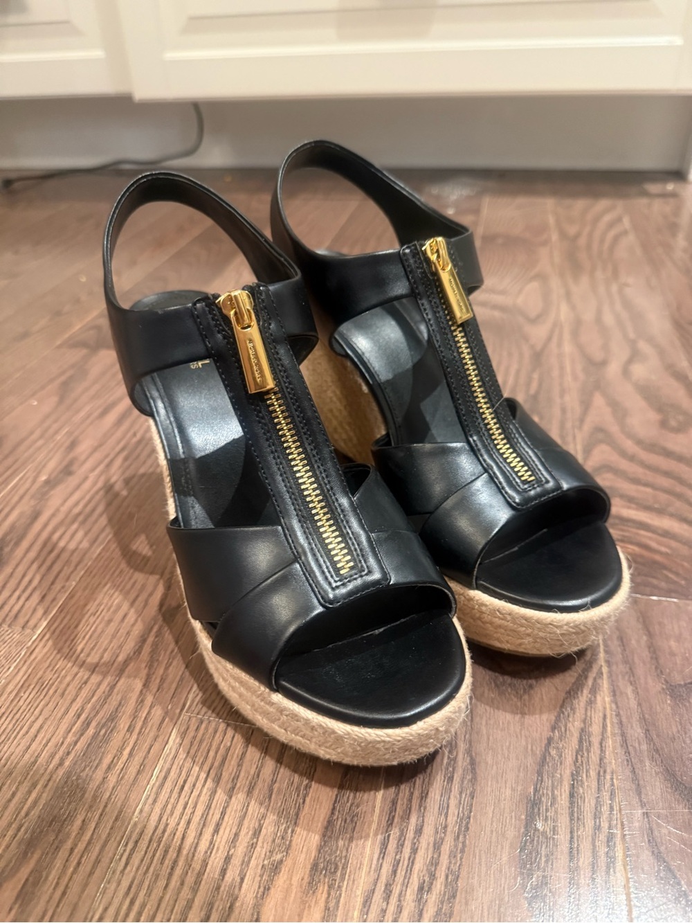 MICHAEL Michael Kors Berkley Leather Espadrille Wedges – Size 10M – Worn Twice